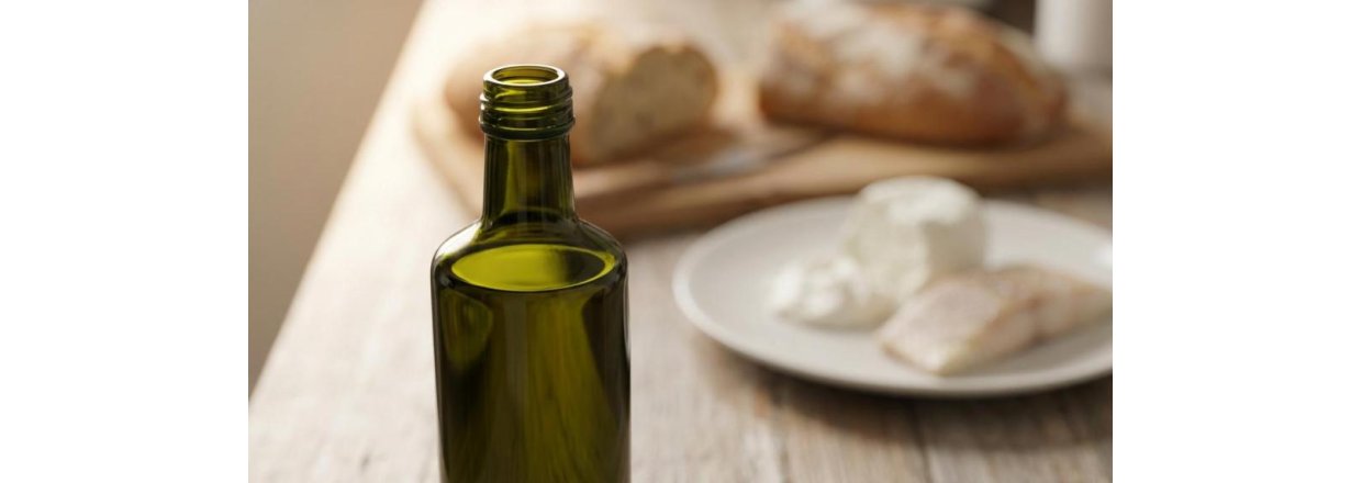 Koldpresning og h�sthastighed: Derfor smager frisk olivenolie bedre